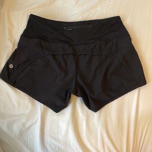 LULULEMON women’s black shorts